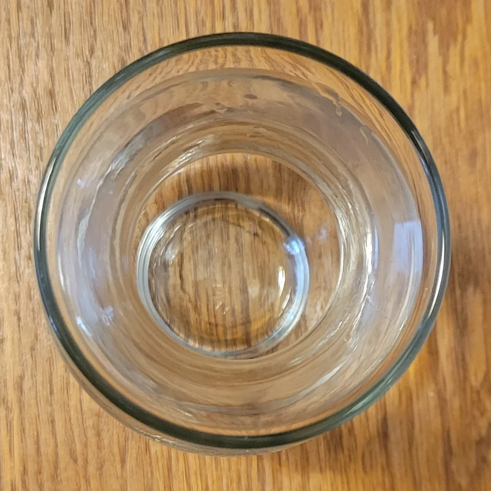 Vtg Bud Vase Hint Of Blue Glass